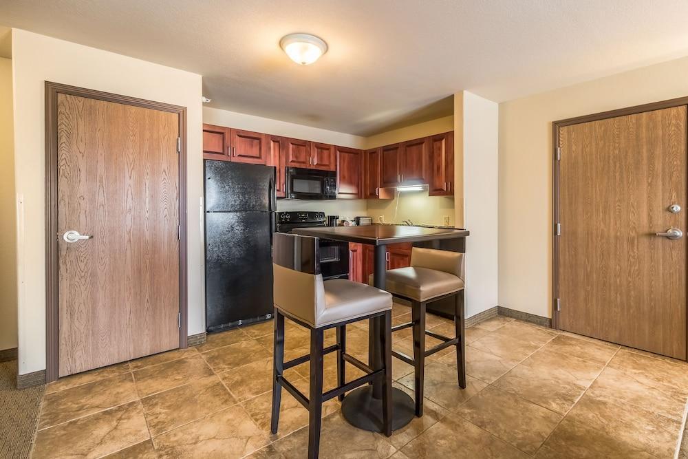 Comfort Inn & Suites Райфл Экстерьер фото