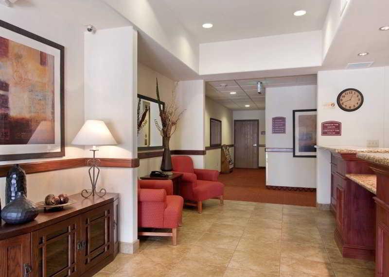 Comfort Inn & Suites Райфл Интерьер фото