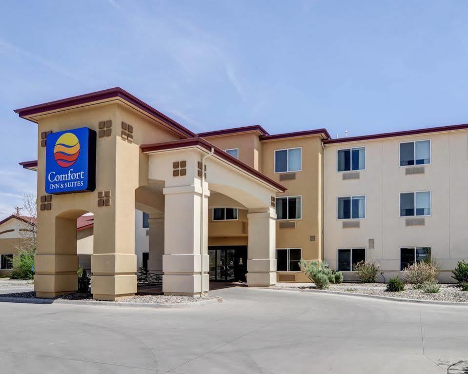 Comfort Inn & Suites Райфл Экстерьер фото